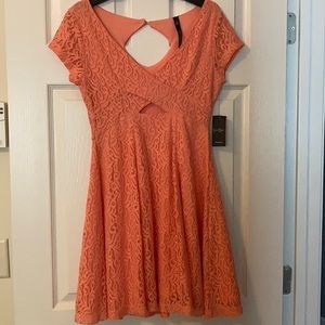 Jessica Simpson dress